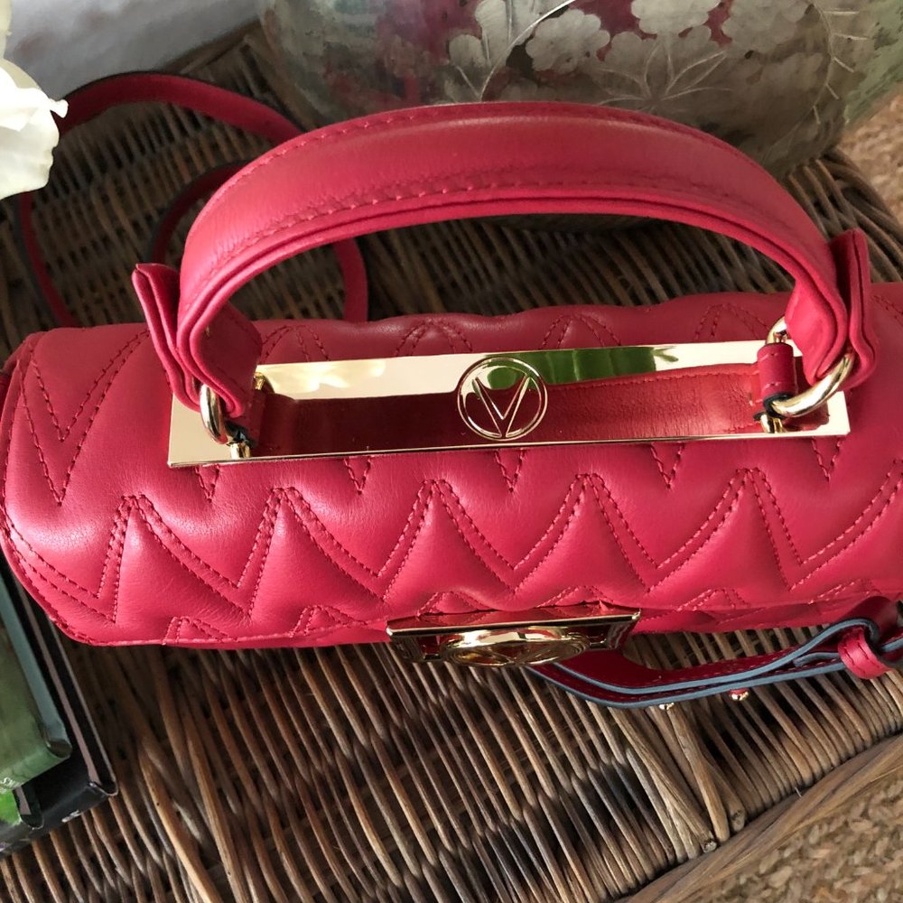 ❤️ NEW Mario VALENTINO Florence D Plate Quilted Red Leather Shoulder Bag - Picture 5 of 11